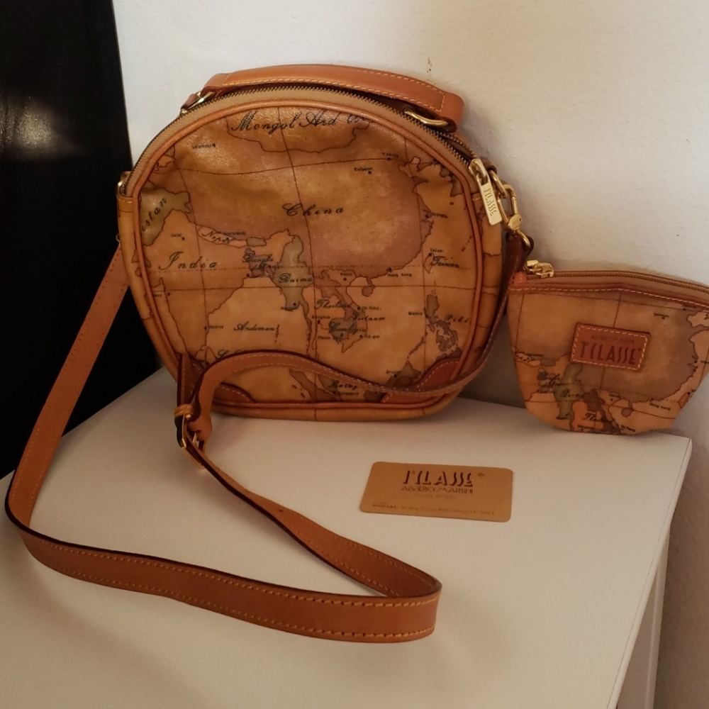 Alviero Martini shoulder bag and coin purse